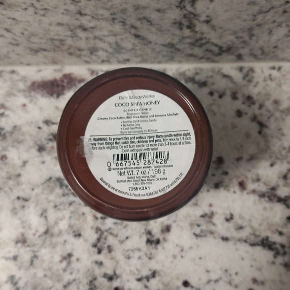 Bath & Body Works Coco Shea Honey Candle - Picture 3 of 3